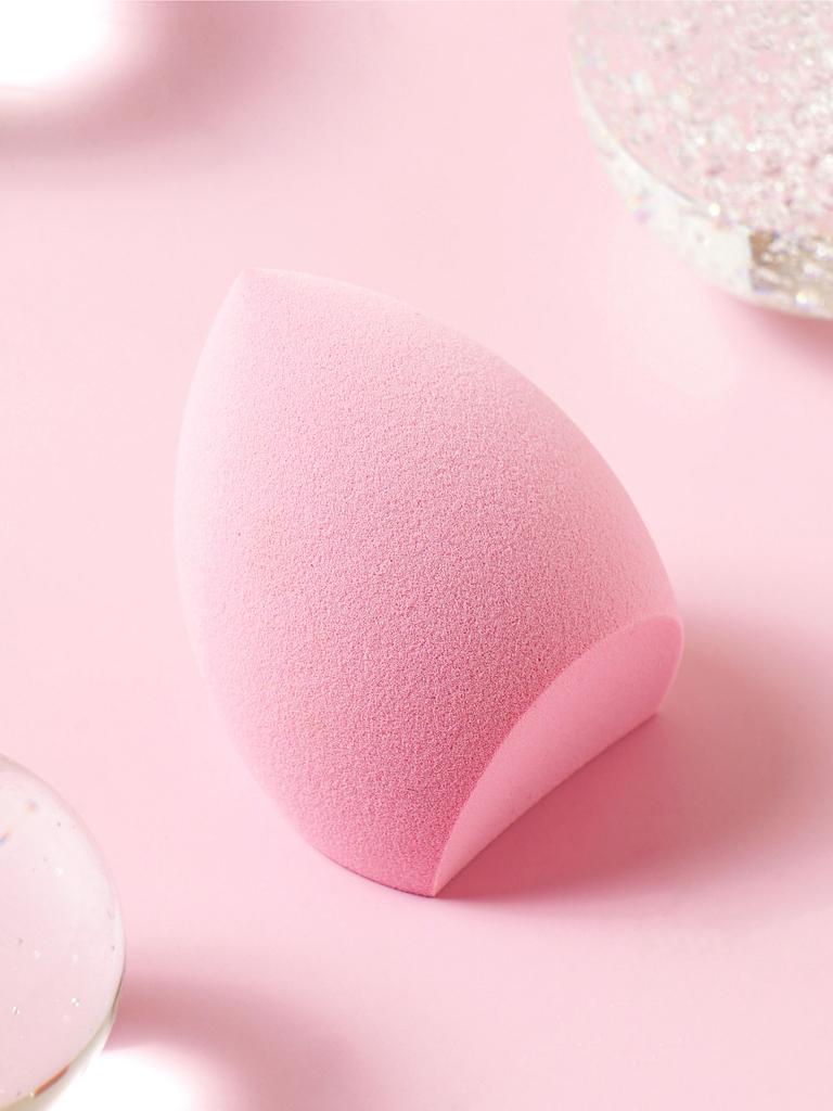 Teardrop Cut Makeup Puff