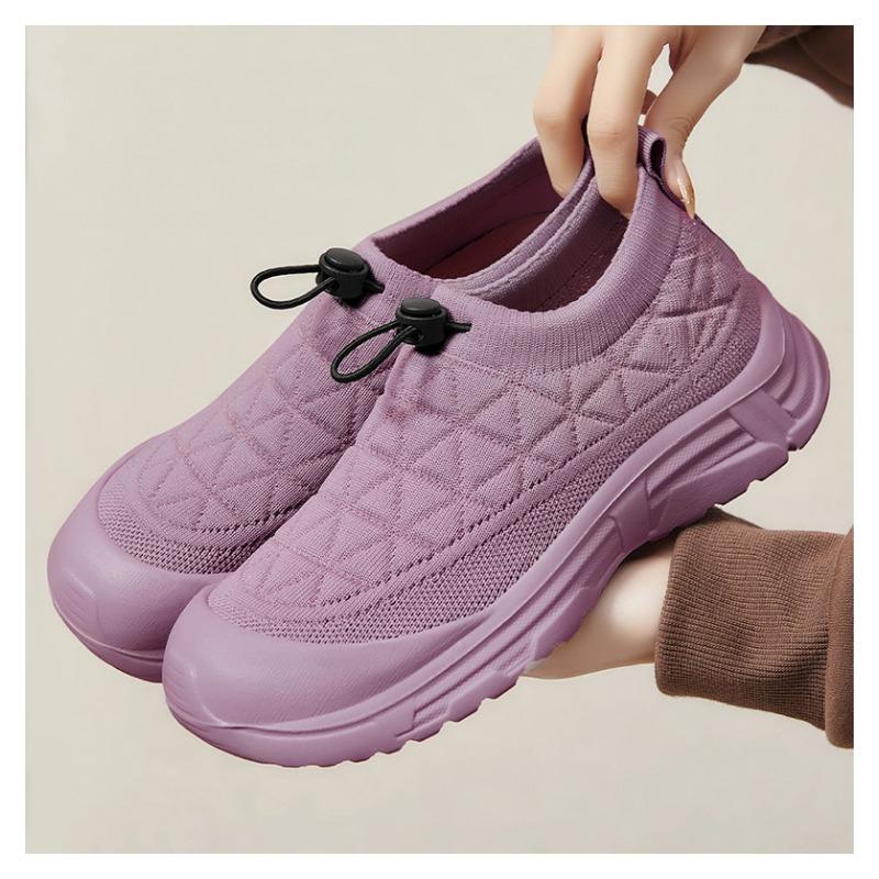 Women's Spring Soft-Soled Comfortable Slip-On Casual Shoes, Traditional Cloth Style Fashionable Senior Footwear.