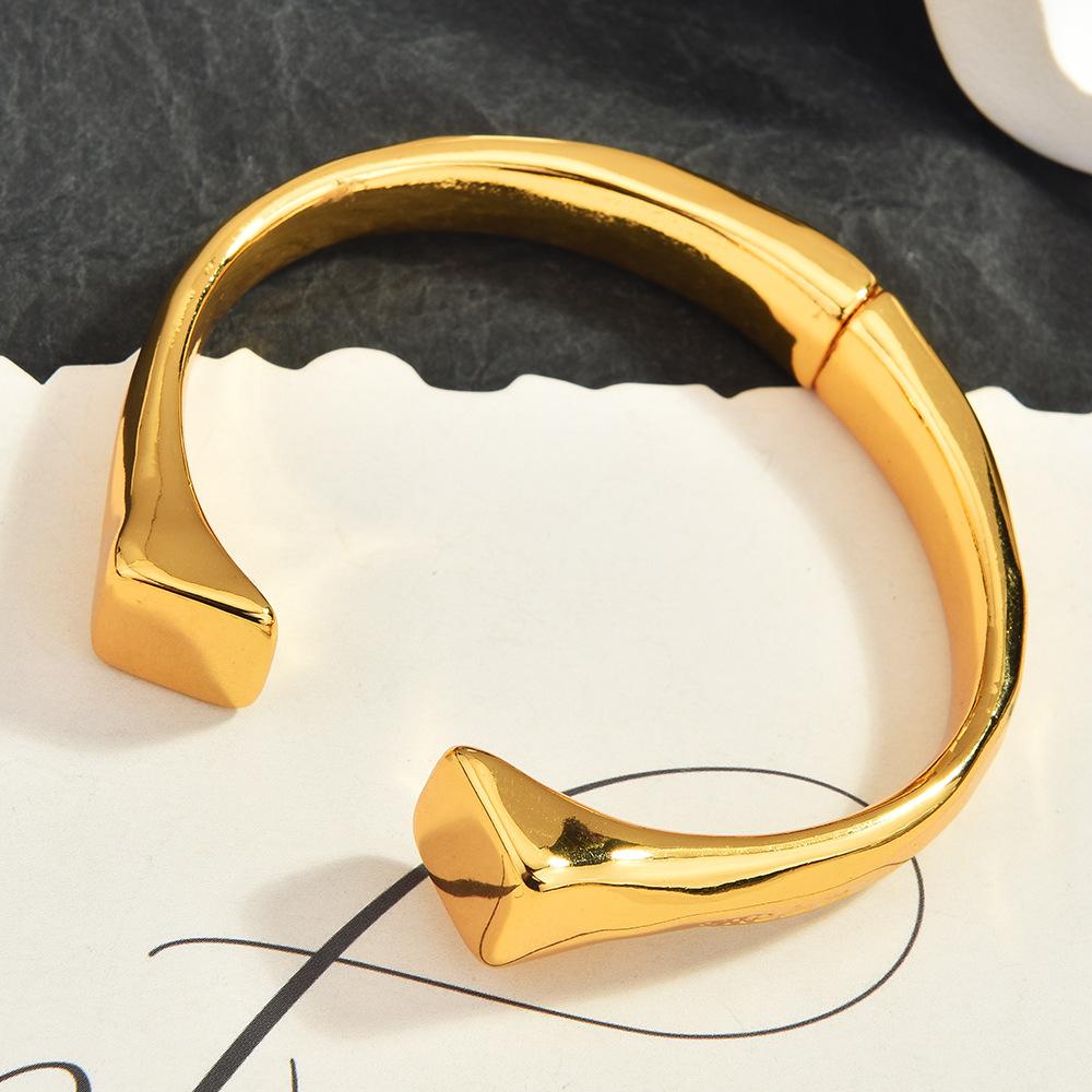 Spanish Personality Fashion Open Geometric Styling Bracelet Women S Simple Lines Foreign Trade Bracelet