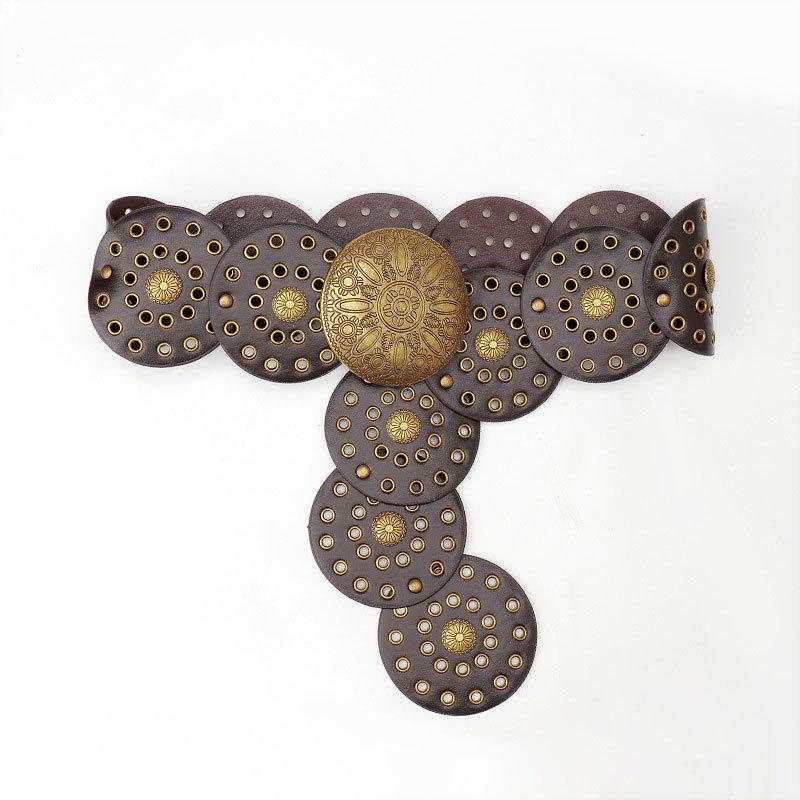 This Is A Fashionable and Versatile Retro Western Denim Belt with A Millennial Style Carved Waist Seal and Hollowed-out Decoration for Women