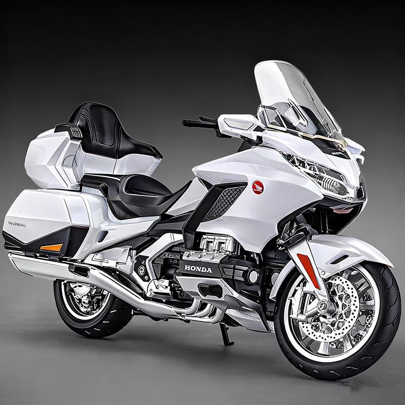 1/9 HONDA Gold Wing GL1800 Alloy Sports Motorcycle Model Diecast Metal Leisure Touring Motorcycle Model Sound Light Kid Toy Gift