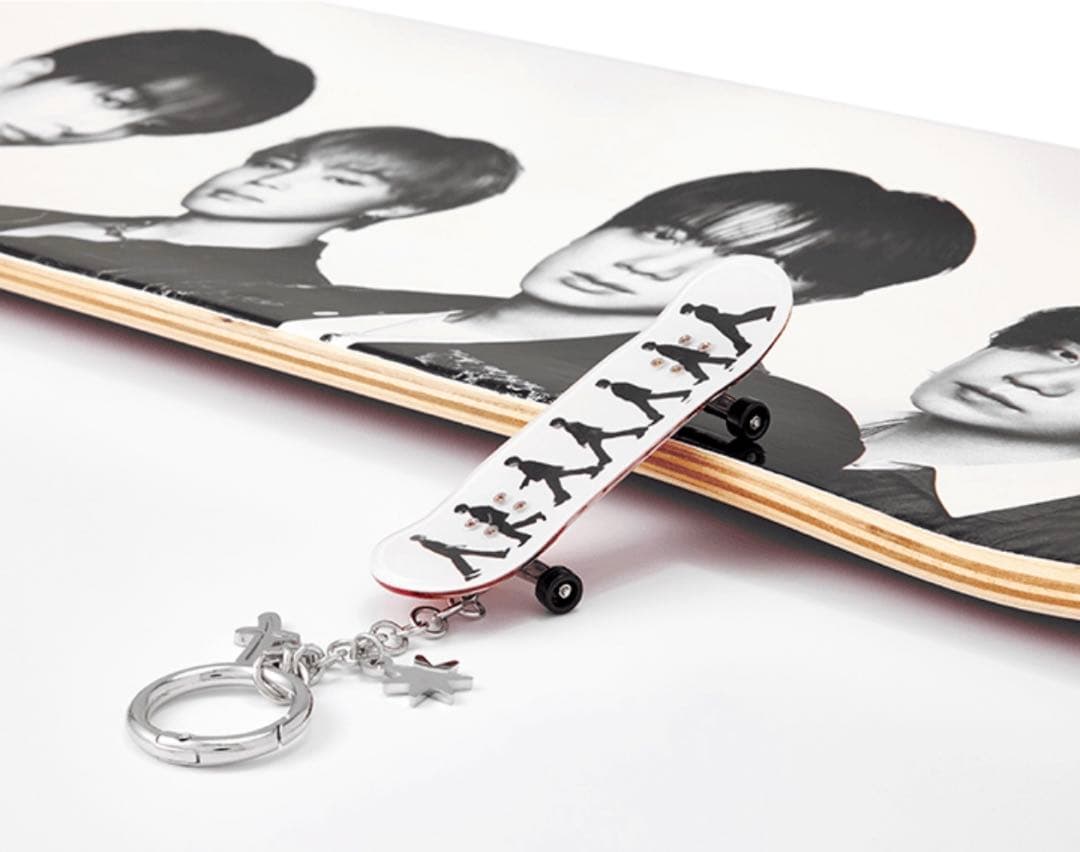 [USED] BTS Seoul Concert ARIRANG Mini Skateboard KEYRING