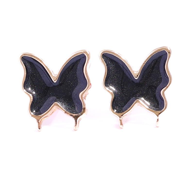 Ear jewelry exquisite simple sweet three-dimensional butterfly stud earrings female ins blogger with the same small earrings golden gift