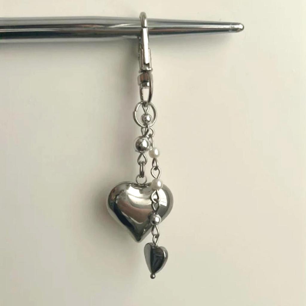 Silver Love Heart Purse Pendant Versatile Silver Heart Bag Accessory Elegant Heart Pendant Bag Hanging Adornment