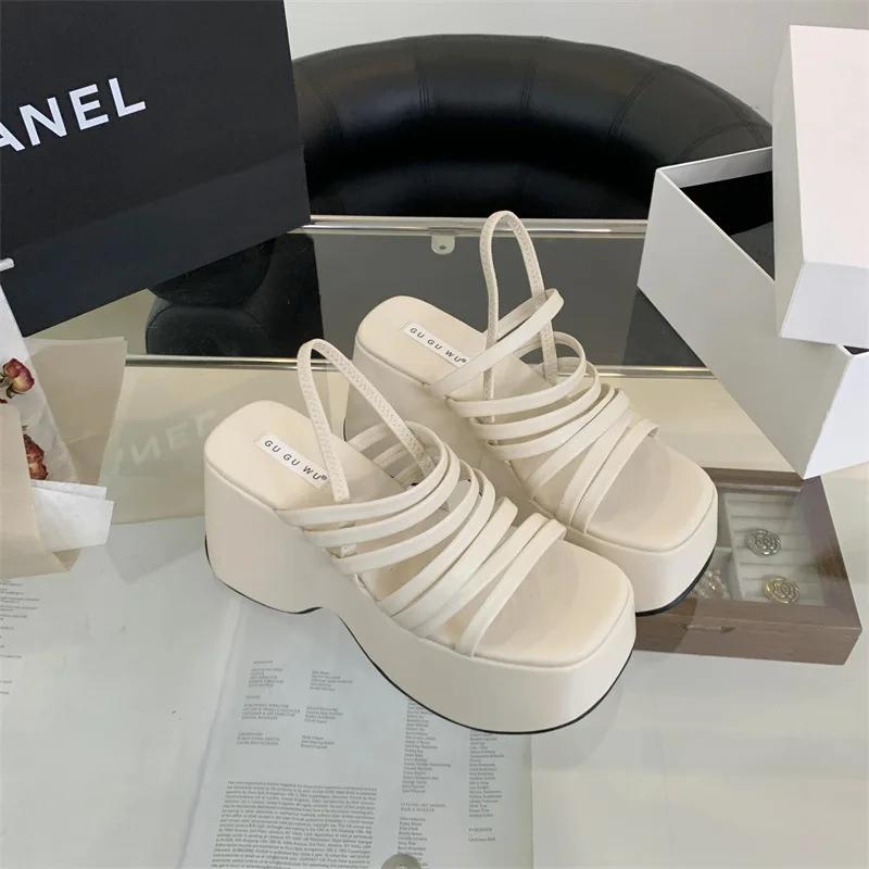 Fashion Women's Roman Sandals 2025 New Summer Beach Shoes Fashion High Heeled Slippers Silver Wedge Platform Slope Heel Casual Sandalias