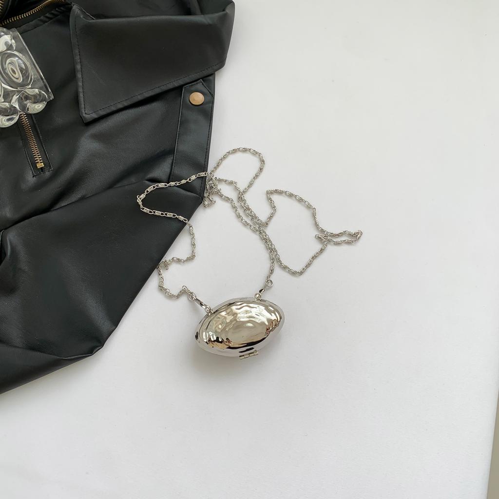 Metal mini small bag women 2025 new European and American fashion bow foreign style shoulder chain lipstick bag tide