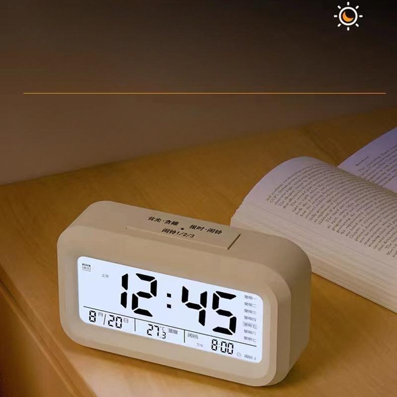 1Pc Charging Alarm Clock with Multiple Functions, Can Tell The Time on The Hour, Student Children's Bedside Rise Music Alarm with Voice Clock