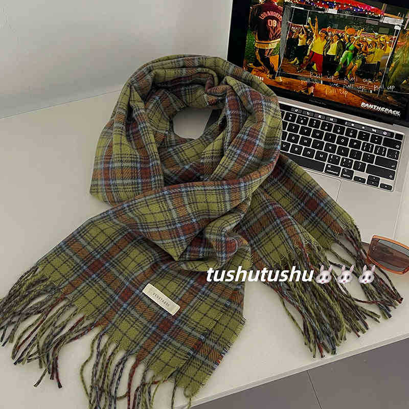 

Винтажный шарф с зеленым клетчатым узором для женщин, сезонный, с индивидуальностью, чувством роскоши, теплая шаль-шарф, новый