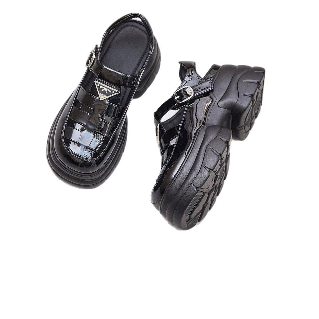 Summer Hollow Breathable Thick Sole Height Increase Small Muffin Bottom Loafers Women's 2025 New Shoes Bag Head Sandals