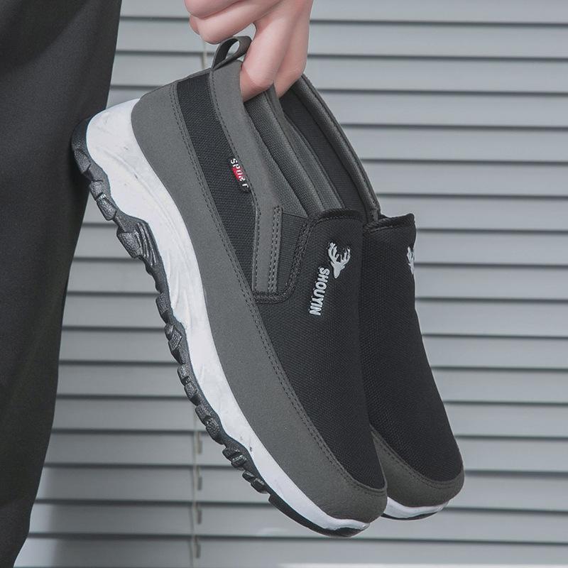 

Новые пекинские тканевые туфли 2025 года, мужские весенне-летние туфли для пожилых, повседневные спортивные мужские туфли на мягкой подошве, обувь для ходьбы для среднего и пожилого возраста 44 чёрный