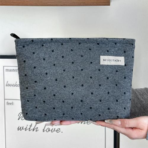 Large Capacity Jacquard Polka Dot Makeup Bag for Women, Fashion Travel Toiletry Pouch, Elegant Cute Cosmetic Organizer