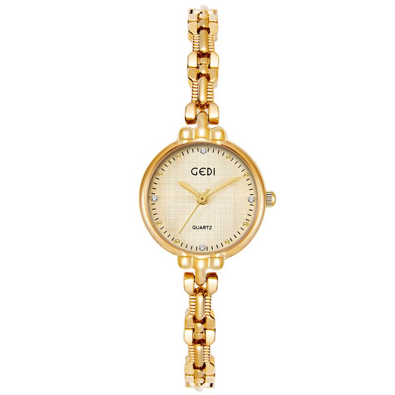 Niche Medieval Women'S Watch Exquisite, Small And High-End Bracelet Watch Women'S Waterproof Alloy Quartz Watch