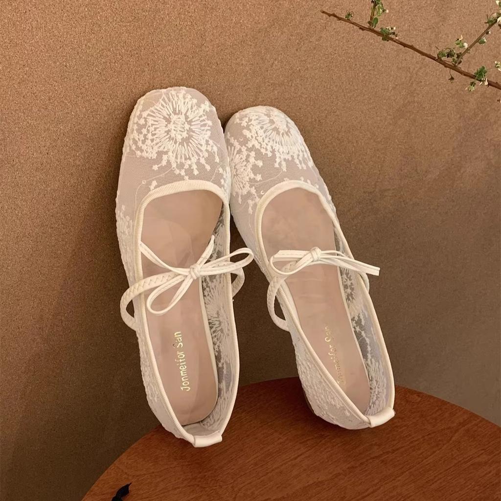 Französischer Ballettstil Mesh bestickt Einzelne Schuhe Damen 2025 Frühling und Sommer neue Modelle mit Röcken, Schleifen, flache Mary Jane Schuhe