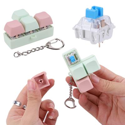 Keyboard Clicker Toy 4 Keys Decompress Fingertip Keychain Keycaps Fidget Keyborad Button Finger Calming Keychain for Kids Adults