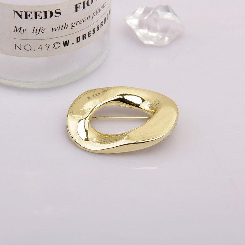 Distinctive Glossy Brooch Sweater Shirt Suit Geometry Small Gold
