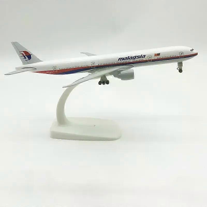 19cm Air Malaysia Airlines Boeing 777 B777 Airways Alloy Metal Airplane Model Diecast Air Plane Model &Wheels Aircraft Aeroplane