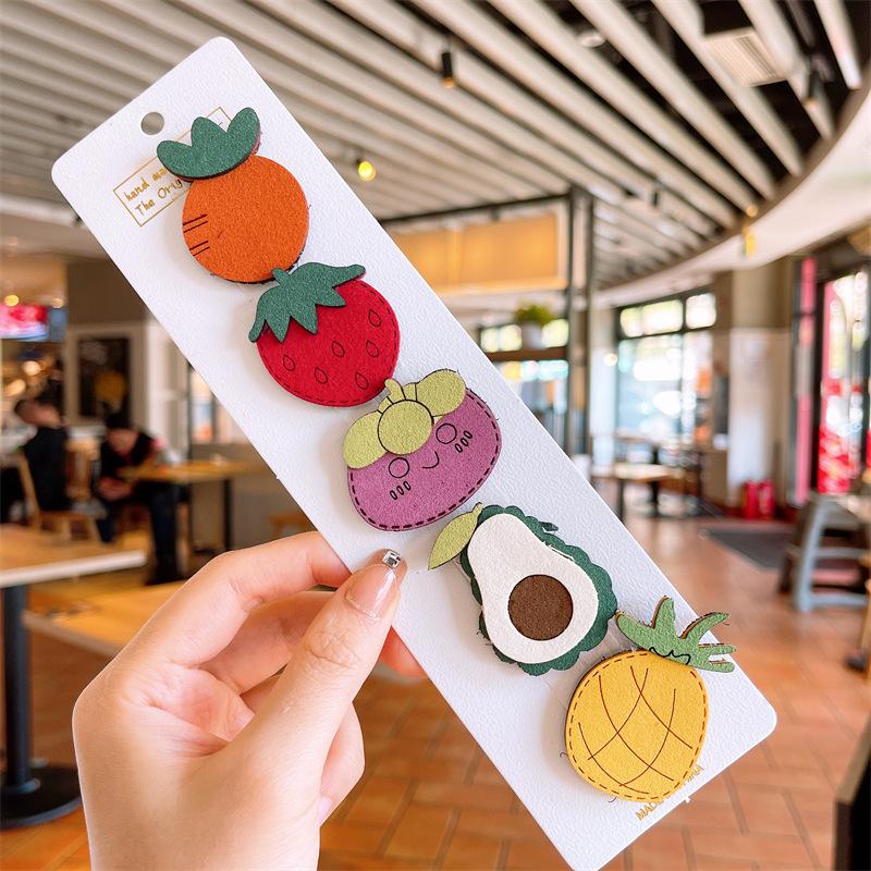 Charm and simple cute hair-keeping tool magic stickers cartoon for messy hair Children's fruit-shaped candy-colored postcard-style