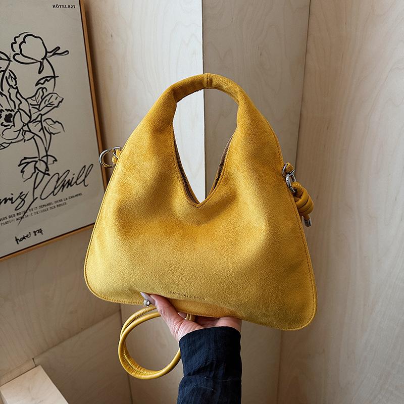 

Premium suede suede hand bag women s new temperament casual shoulder messenger bag жёлтый
