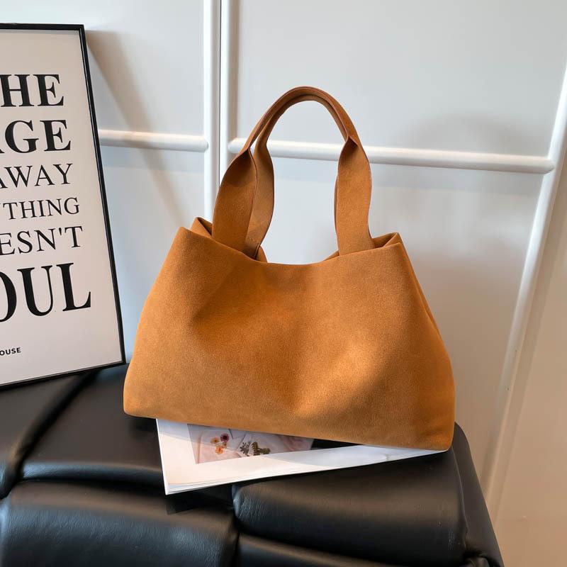 Nischen-Handtasche Herbst und Winter Retro-Mode schlichte einzelne Schulter Unterarm vielseitige Pendler-Tragetasche Damen