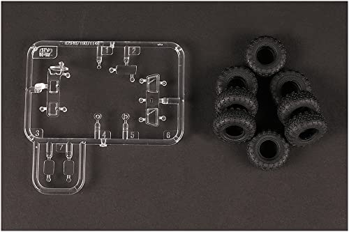 Hobby Boss 1/72 Fighting Vehicle Series Russian 9A52-2 Smerch-M Multiple Rocket Launcher Plastic Model Kit 82940