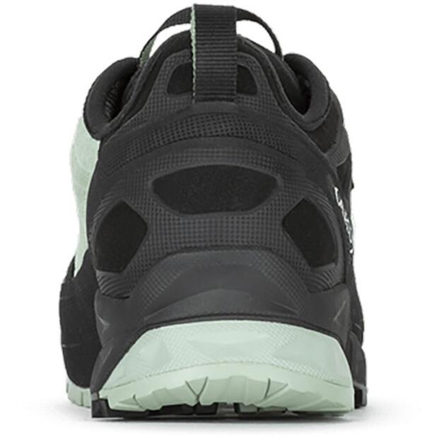 Треккинговые ботинки Aku Rock DFS GTX