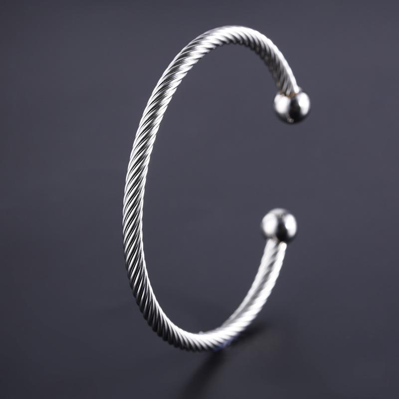 Titanium Steel C-shaped Gold Opening Light Luxury Niche , European and American Simple Temperament High-end Jewelry