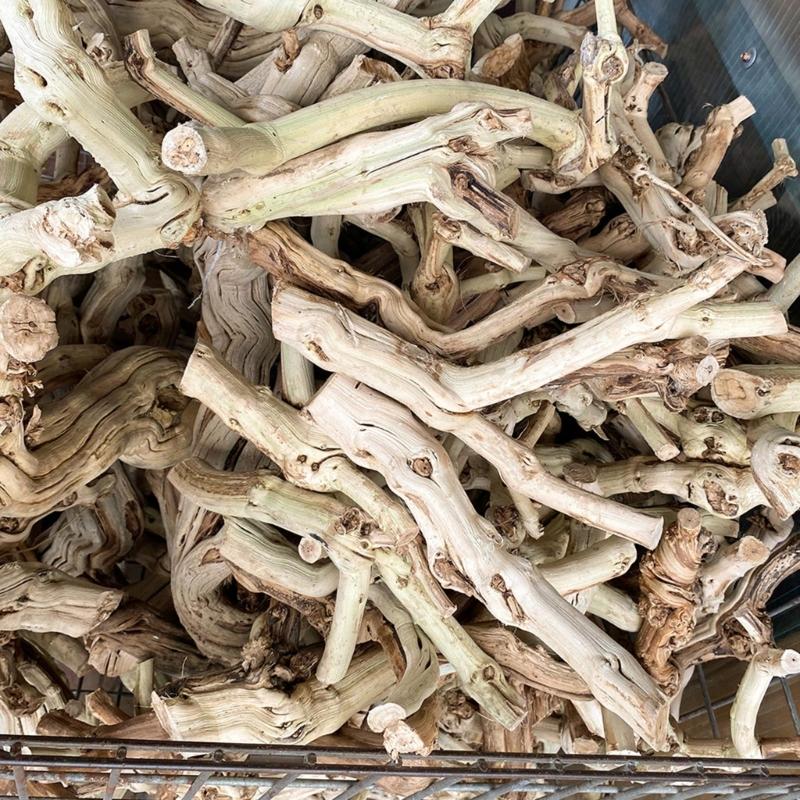 Wood Reptiles Cave Driftwood Natural Wood Aesthetic Easy Attachment Trunk Cave Shelter for Amphibians