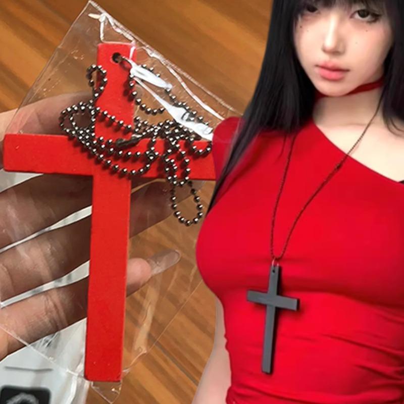 2026 Punk Gothic Wood Cross Pendant Necklace for Women Men Couple Vintage Black White Hip Hop Y2K Necklace Party Jewelry Gift