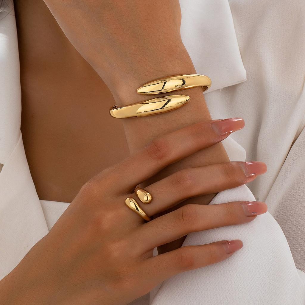 Jewelry Trend Design Sense Geometric Curved Ring Joint Ring Exaggerated Opening Bracelet Ring