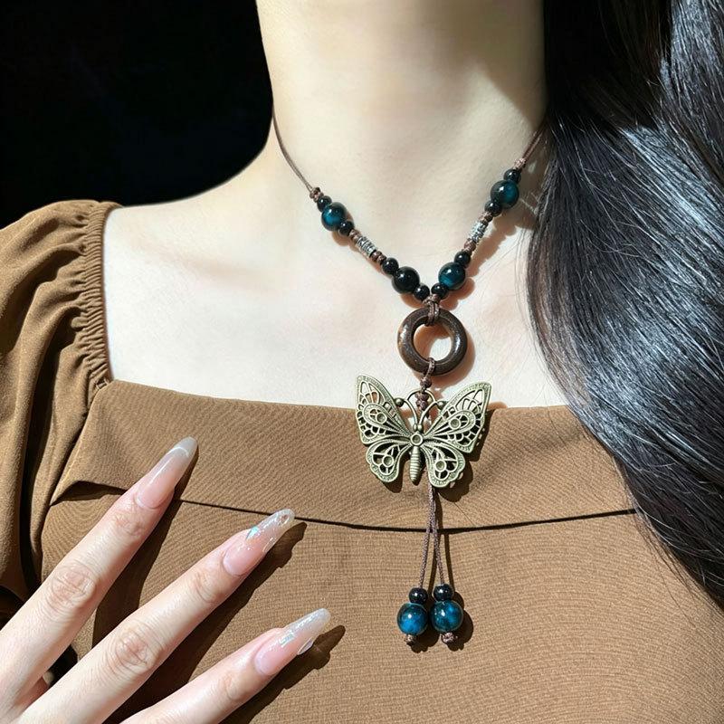 Bohemian Butterfly Necklace Women's New Chinese Retro Ethnic Style Long Clavicle Chain Premium Sense Necklace Accessories