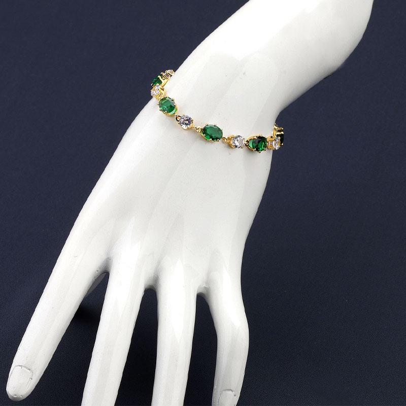 Exquisite Green Zircon Bracelet - Trendy Luxury Fashion with Celebrity-Inspired Design
