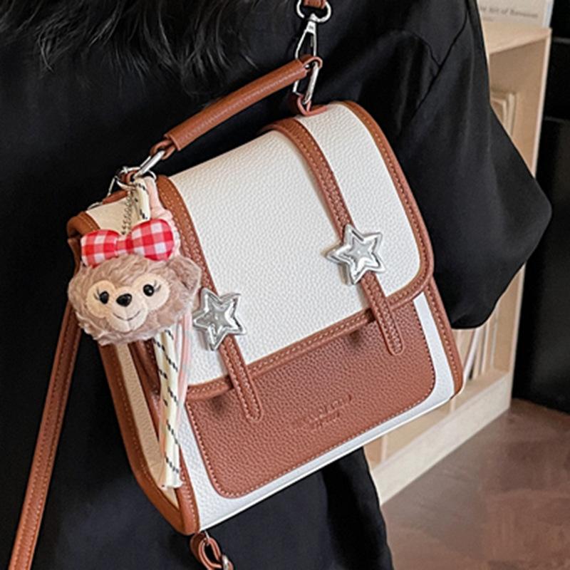 Schoolbag Personality Foreign Beautiful Backpack Women 1011 Spring New Retro Small Backpack Fashion Commuter Shoulder Bag