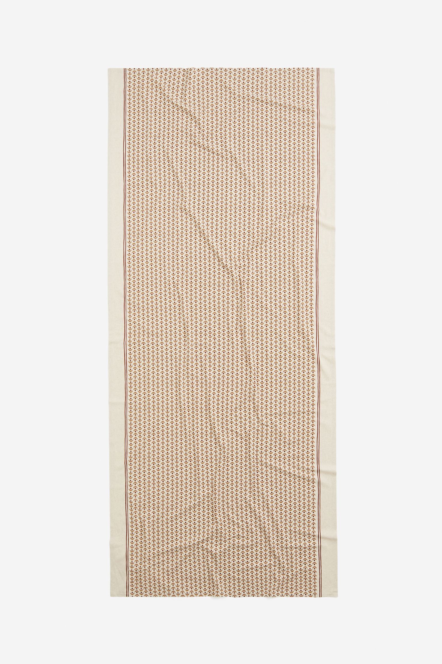 

Large linen-blend tablecloth