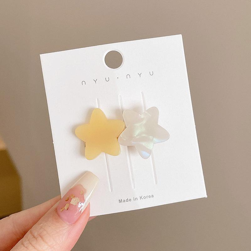 Pink Dopamine Hair Clip: Y2K Seamless Round Hairpin - Cute Small Side Clip for Women’s Bangs