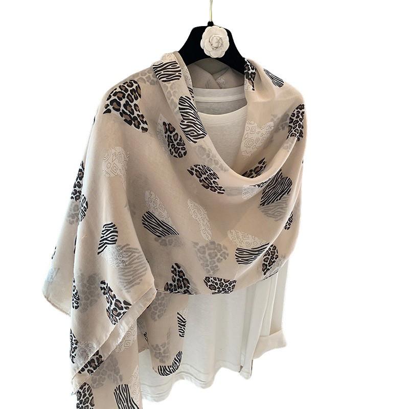Lightweight Cotton Linen Scarf Women Printed Shawl With Leopard Print UV Protection Wrap 180x90cm