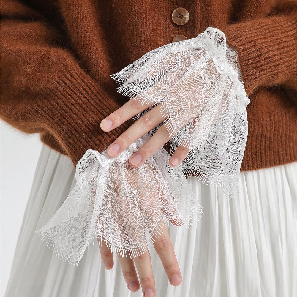 Nuovi Polsini in Pizzo Tridimensionale di Cotone – Accessori Eleganti e Profumati