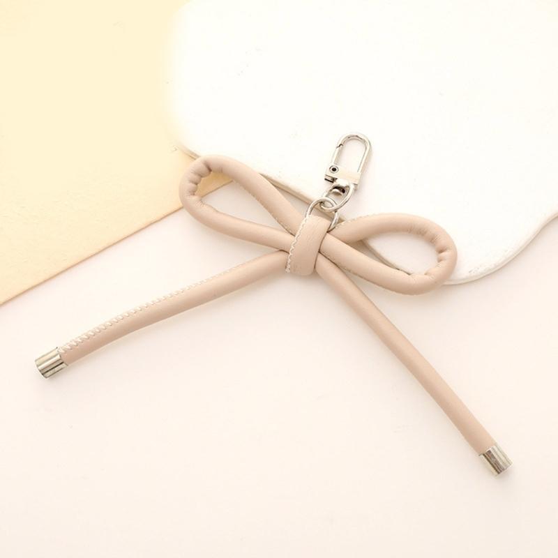 Fashionable Grunge PU Leather Bowknot Keychain Vintage Styles Bag Pendant Accessory for Korean Fashion Enthusiasts