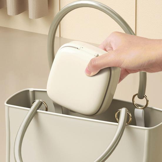 1 Set Magnetic Sewing Box with 20 Needles 16 Thread Scissors Tape Thimble Needle Threader Portable Travel Sewing Tools