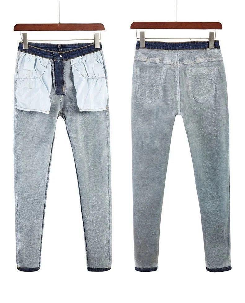 Women's High-Waisted Black Fleece Jeans: Warm, Slim-Fit and Stylish for Winter