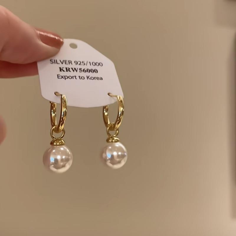 Gold Ring Earrings Women's Ear Buckles Light Luxury High-end Earrings Autumn and Winter Ring Earrings