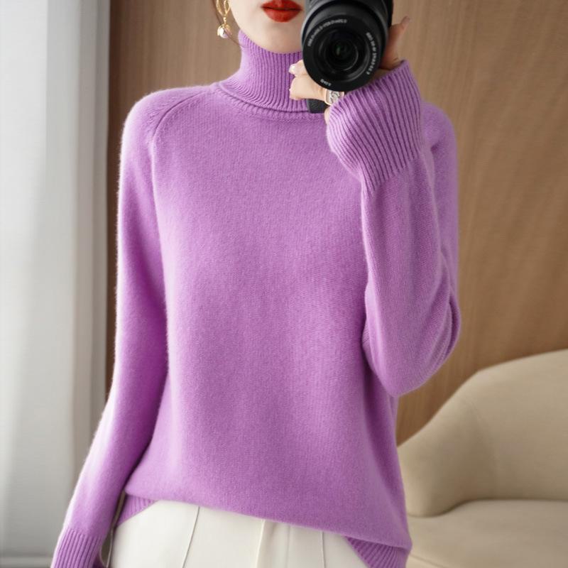 

Жіночий в язаний светр з високим горлом реглан - базовий шар осені та зими M