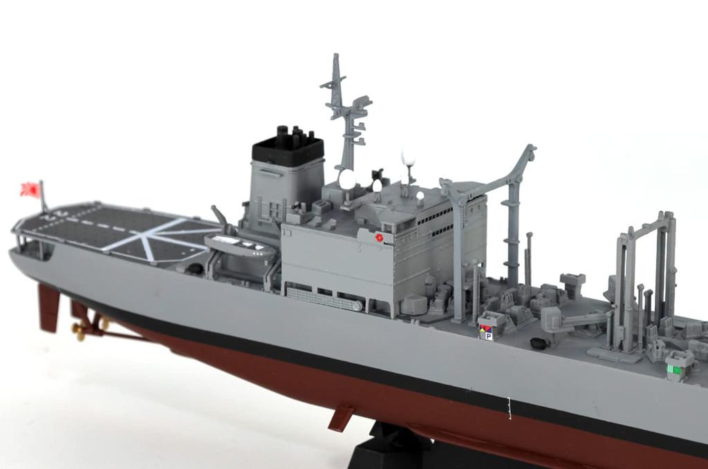 Pit Road Skywave Series Japan Maritime Force Supply Ship Towada Plastic Model J95 Molded Color 1/700 Self-Defense AOE-422