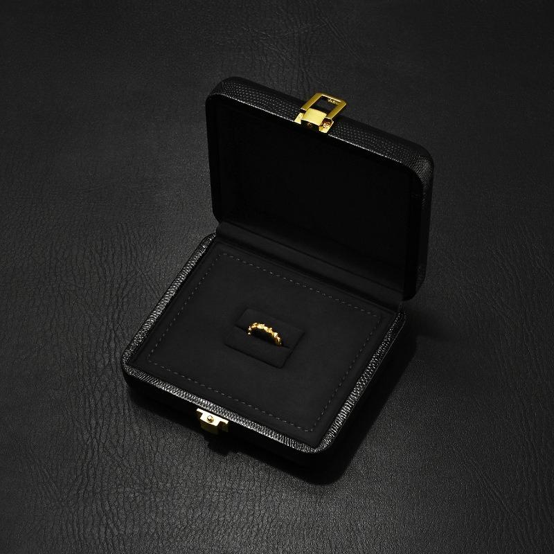 Light Luxury Jewelry Box Premium Leather Organizer for Rings, Necklaces & Earrings Display & Storage