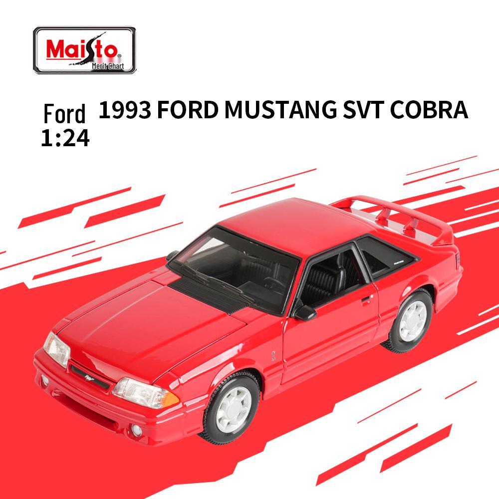 

Майсто 1:24 1993 Ford Mustang SVT Литая модель-украшение красный