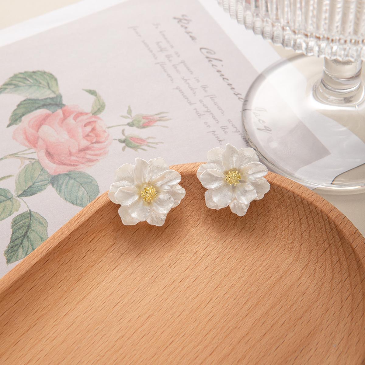 Silver Needle Camellia Stud Earrings - Elegant, Lightweight, 3D Floral Design for Women