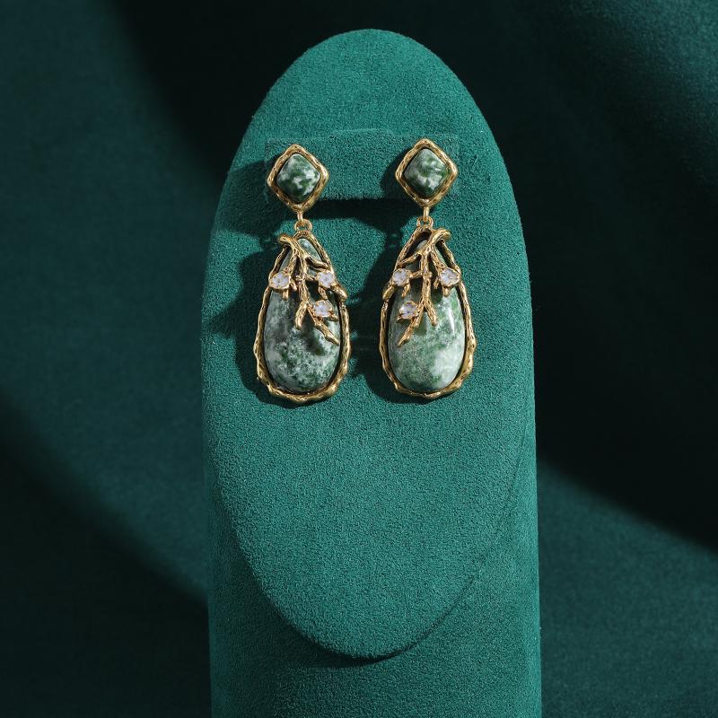 Orecchini a goccia d'acqua in pietra naturale verde vintage Gioielli Lusso Designer Colore Oro Antico Accessori da Donna 2025