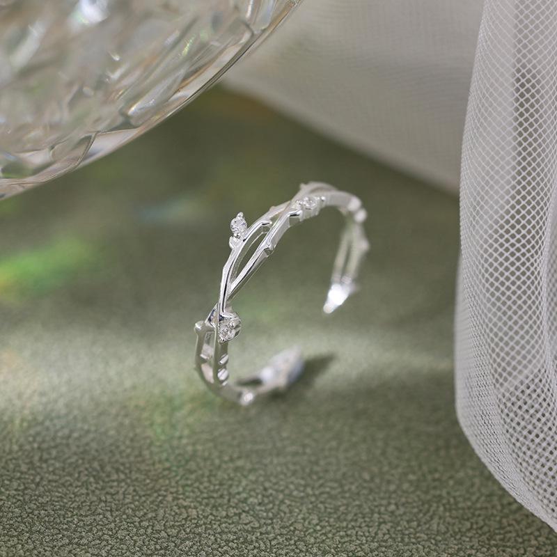 Artistic Open Branch Ring for Women - Niche Design, Versatile, Exquisite & Trendy Fashion Jewelry