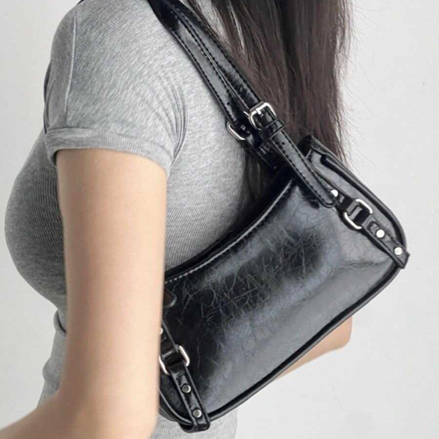 Shoulder Bag Fashion Niche Messenger Bag Design Fashion Underarm Versatile Spice Girl Locomotive Bag Women