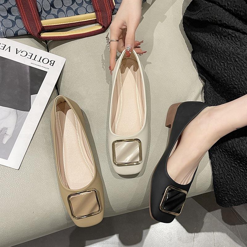 Gentle Evening Breeze Single Shoes Women's Low Heels 2025 Autumn New Shallow Mouth Square Head Soft Sole Non-slip Work Doudou Shoes