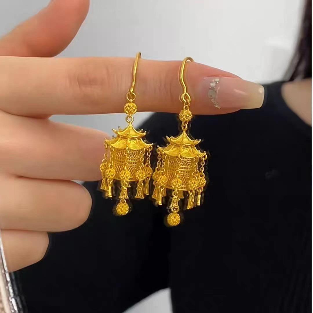 

Позолоченные серьги-подвески в виде свадебных фонариков ханьфу - Пусеты в стиле ципао в новом китайском стиле